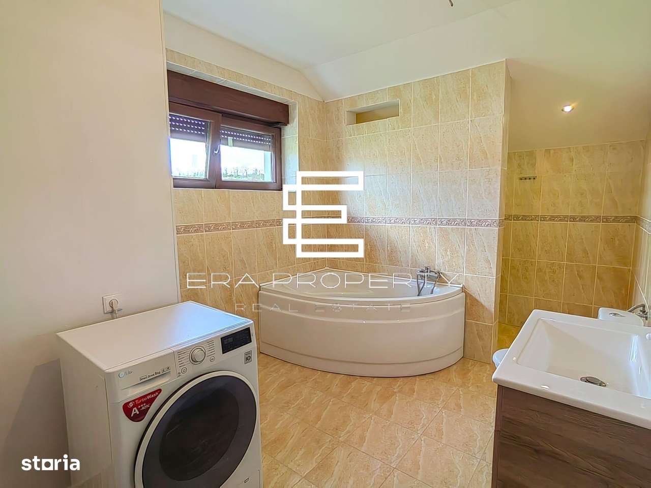 Casă individuală, 5 camere | 136 mp | teren 372 mp| Bavaria-12