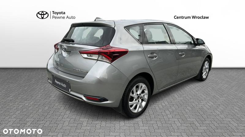 Toyota Auris - 17