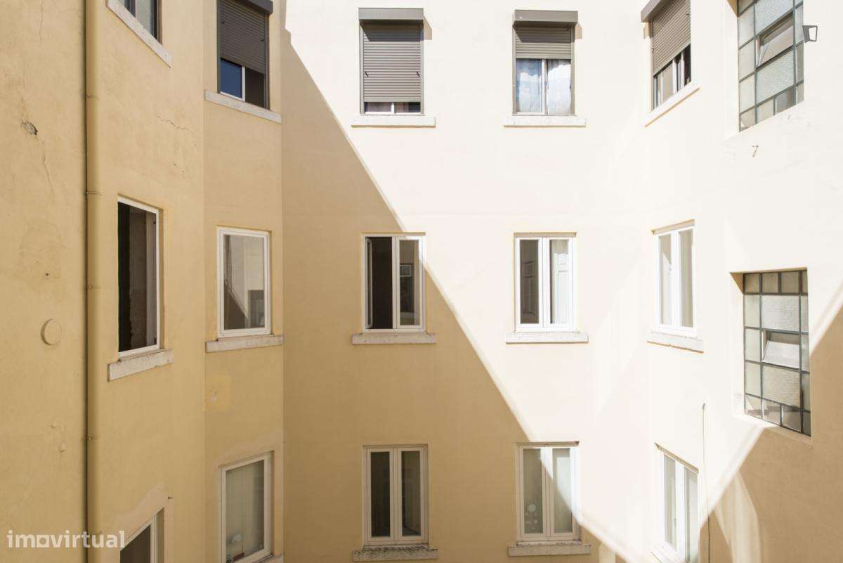 Quarto - localizado em Alcântara Lisbon - Grande imagem: 4/20