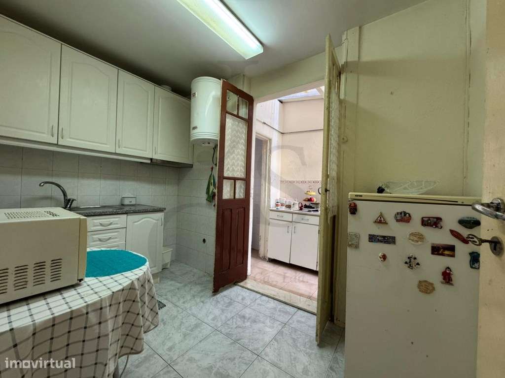 Moradia Junto Hospital Da Prelada-9