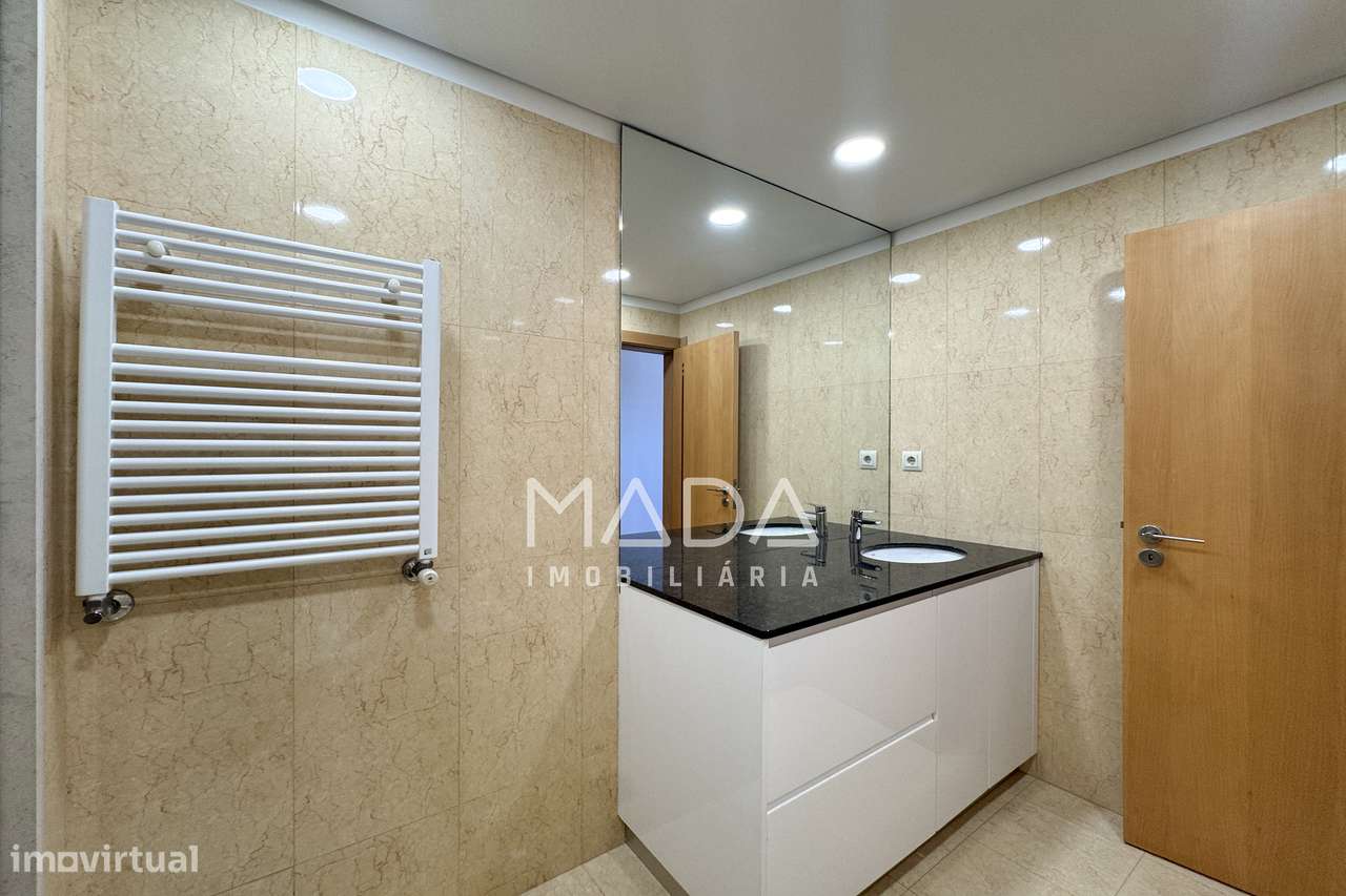 Apart. T4 duplex de luxo na zona da Exponor em Matosinhos, Porto-27