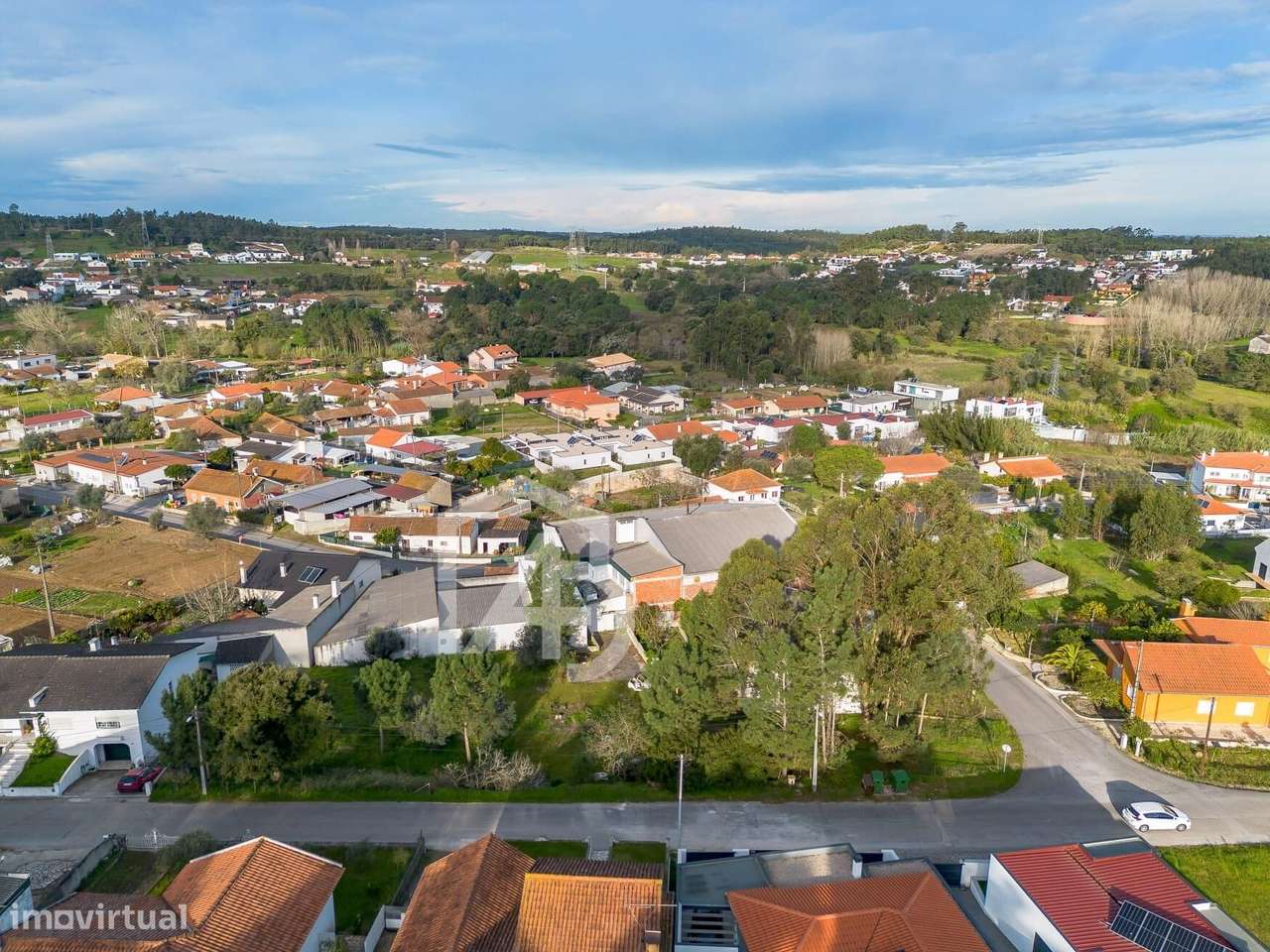 Prédio com potencial de reabilitação – Pernelhas, Leiria-54