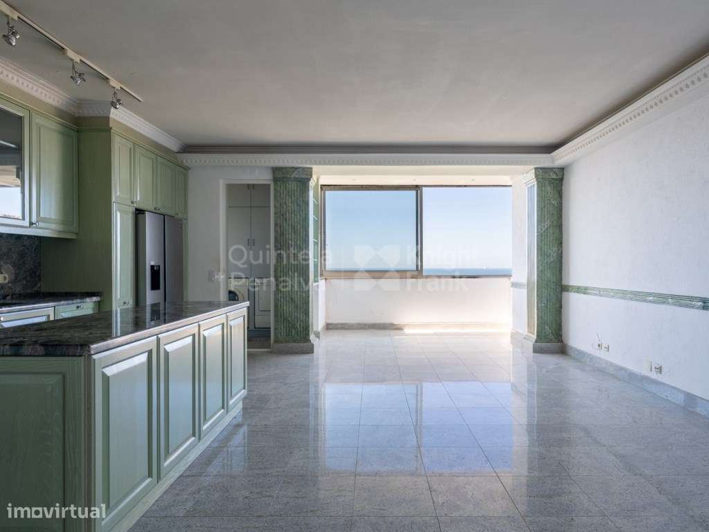 Apartamento T3 com estacionamento e vista sobre o mar em Oeiras - Grande imagem: 5/34