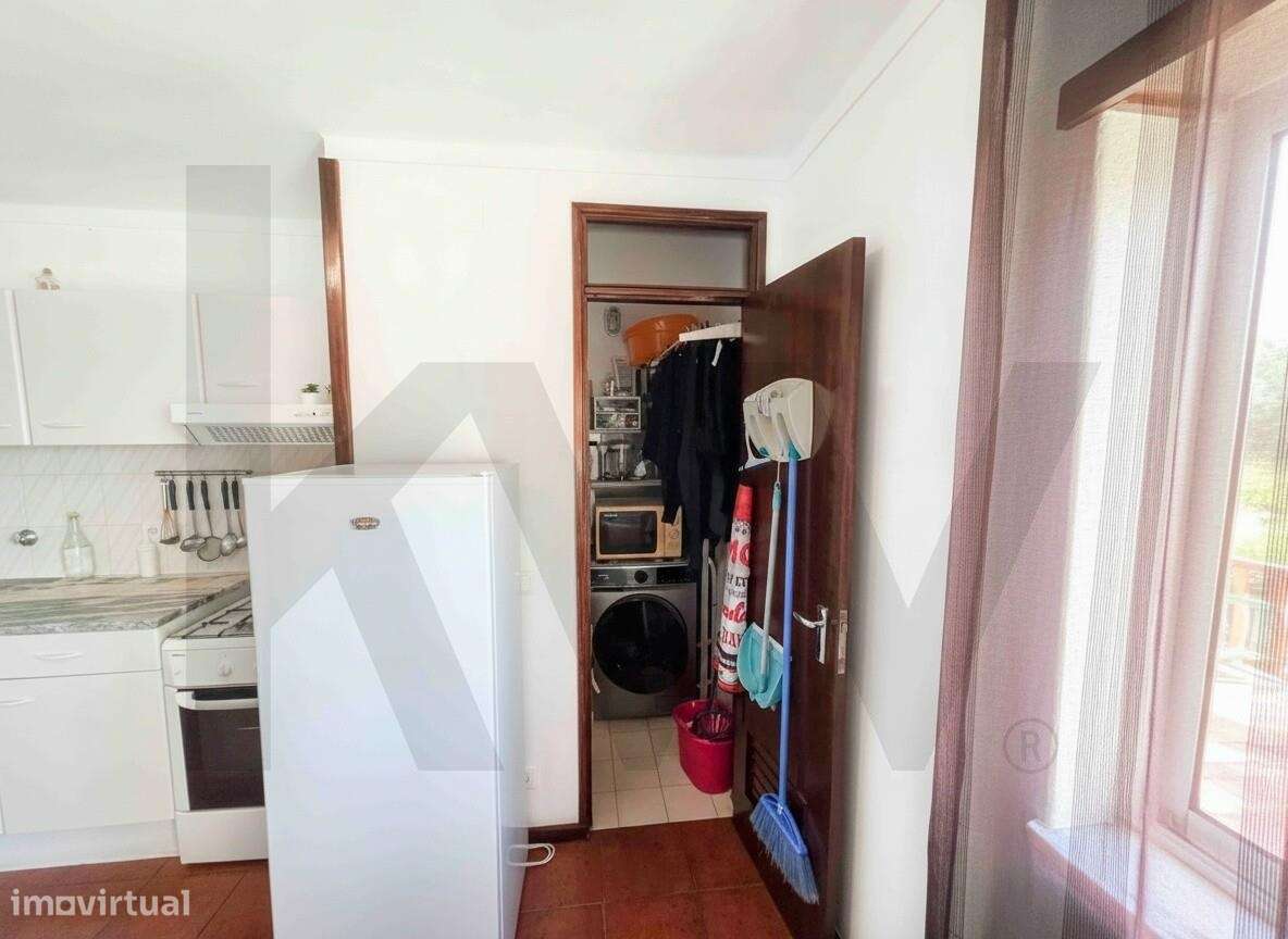 Apartamento T1 Pronto a Habitar com Vista Panorâmica – Bairro do Revol - Grande imagem: 5/15