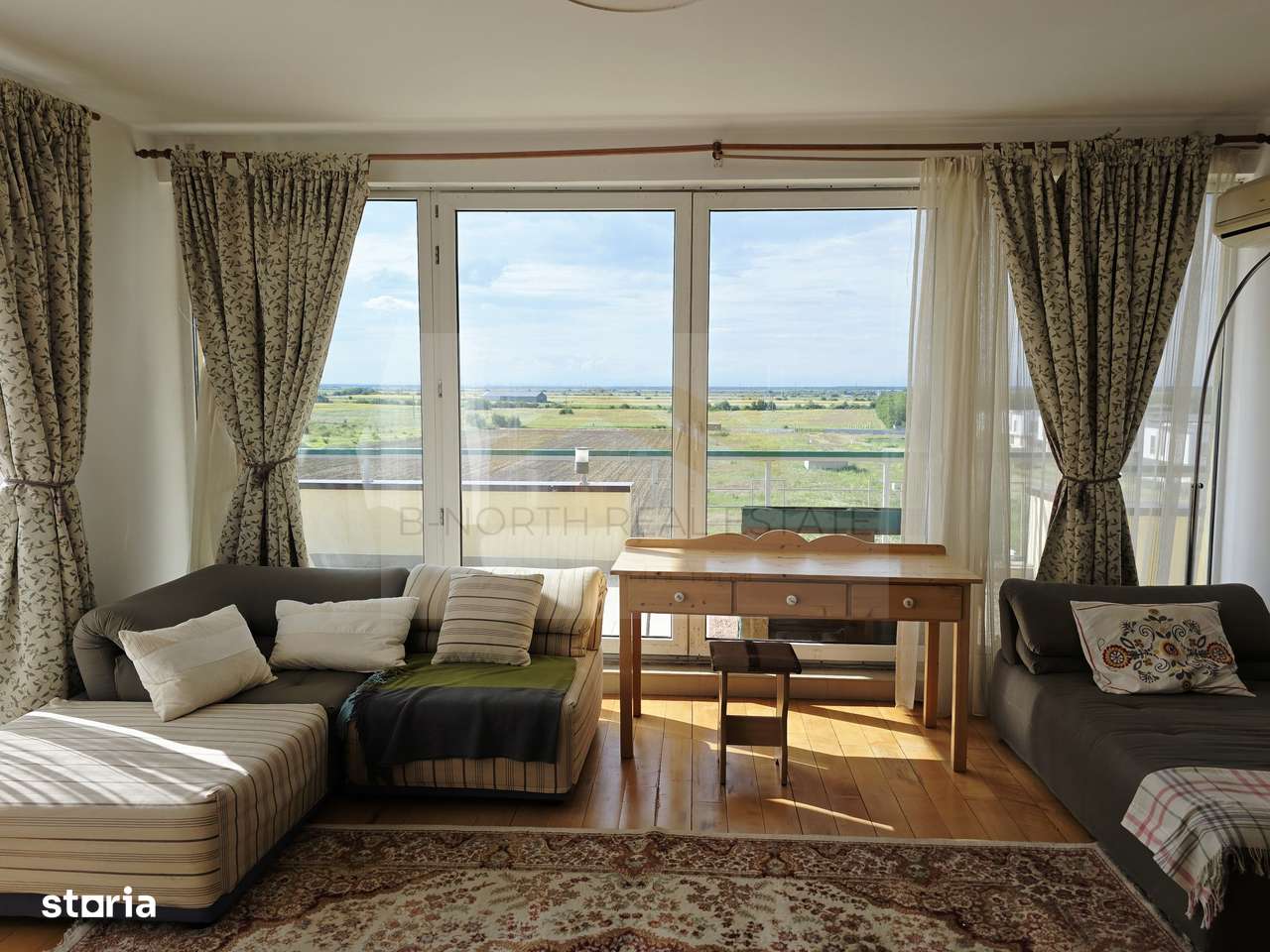 Penthouse 148mp  cu terase75 mp și șemineu | Corbeanca-2