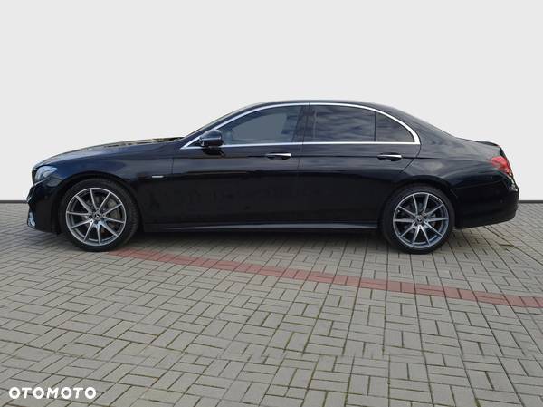 Mercedes-Benz Klasa E 220 d 4Matic 9G-TRONIC Sportstyle Edition - 8