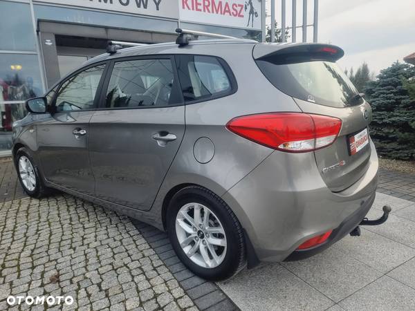 Kia Carens 1.6 GDI Dream-Team Edition - 24