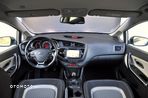 Kia Ceed 1.6 CRDi 128 ISG SW Platinum Edition - 7