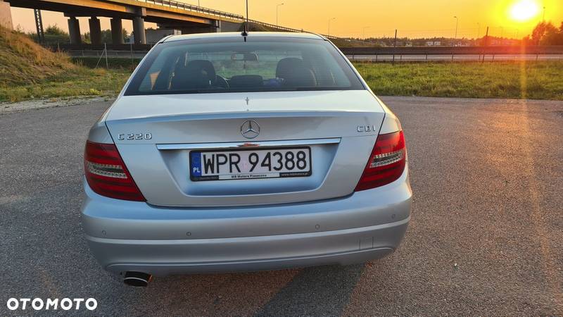 Mercedes-Benz Klasa C 220 (BlueTEC) d 7G-TRONIC - 11