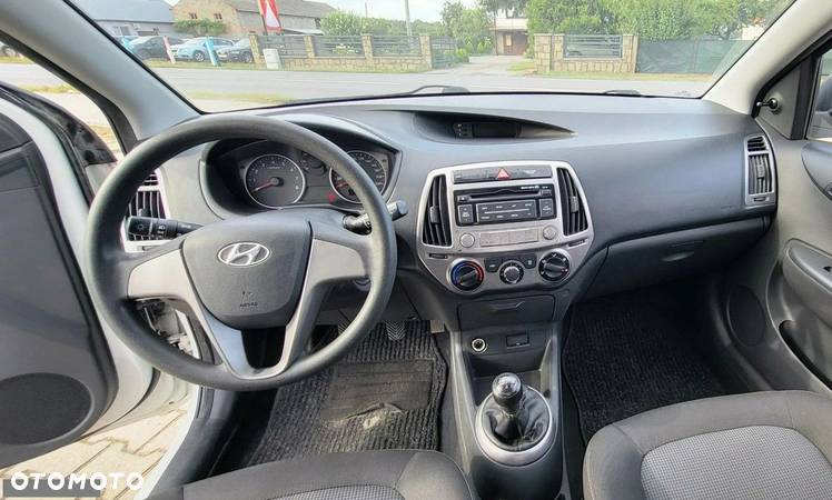 Hyundai i20 - 9