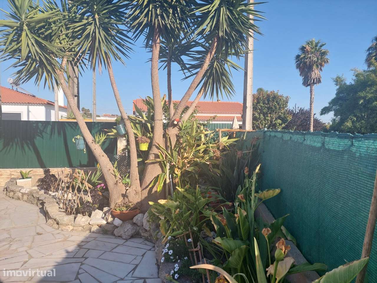 Moradia T2+1 com piscina em Salvaterra De Magos.-32