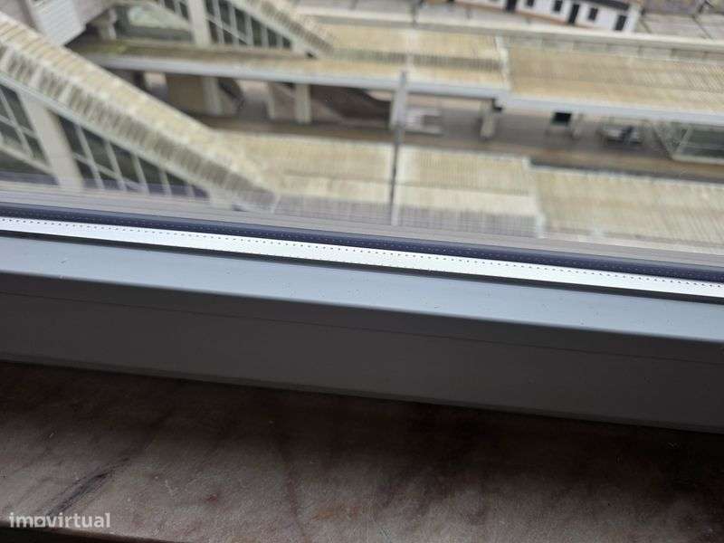 T2 Arrendamento-Queluz (estação) Ler anúncio até o Fim! - Grande imagem: 5/12