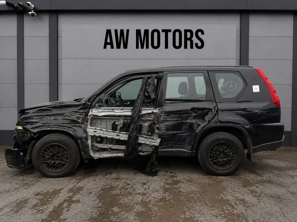 NISSAN X TRAIL 2009