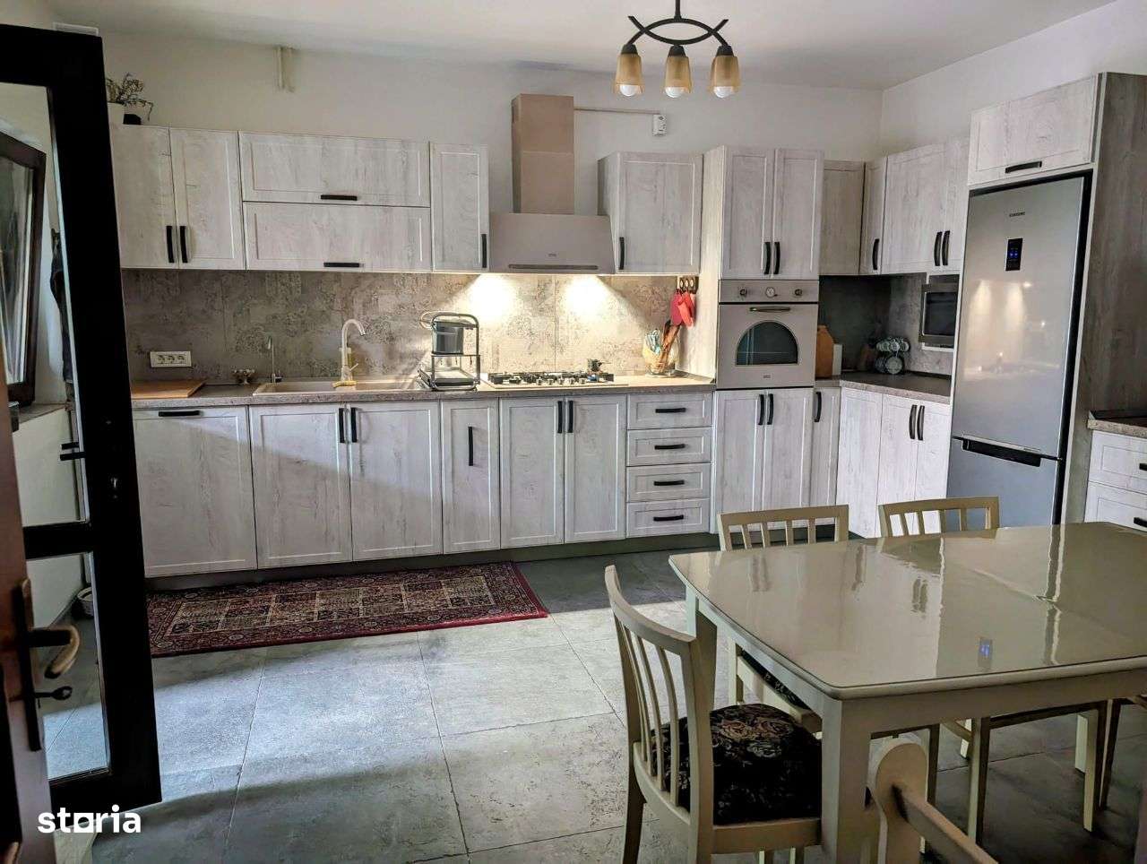 comision 0,S+P+E+M,5 min-parc/metrou Bazilescu,5 camere mari+Mansarda-7