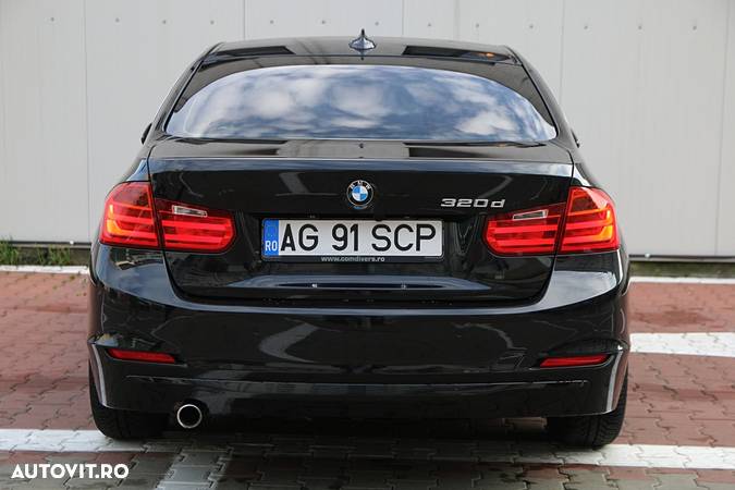 BMW Seria 3 320d Efficient Dynamic Edition Aut. - 12