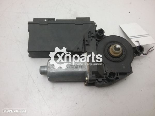 Motor elevador AUDI A4 (8EC, B7) 1.6 | 11.04 - 06.08 Usado REF. FPG 12V 0 130 82... - 2