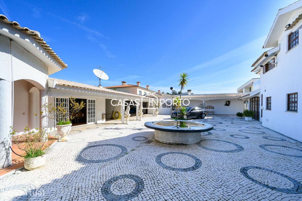 Moradia V5 - Estilo Americano com Piscina e Campo de Ténis – Entre-10