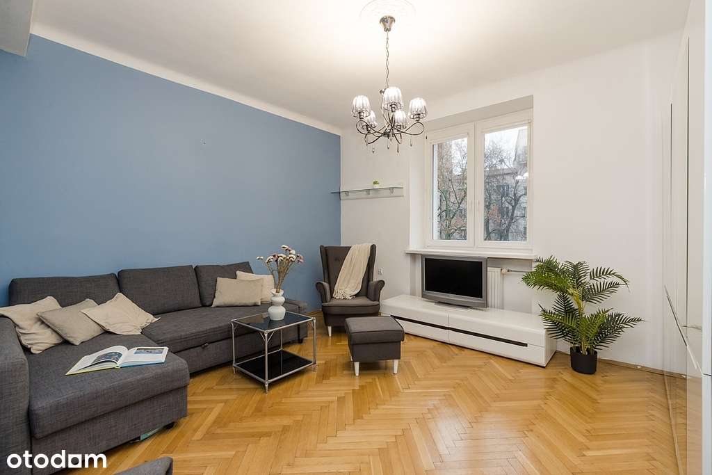 Metro Młynów 100 m • 3 m wysokości •-0