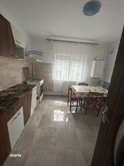 Apartament cu 2 camere,Micro 17