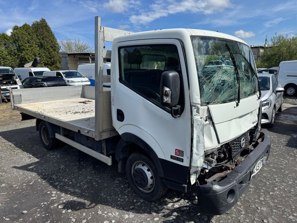 Nissan NT 2017