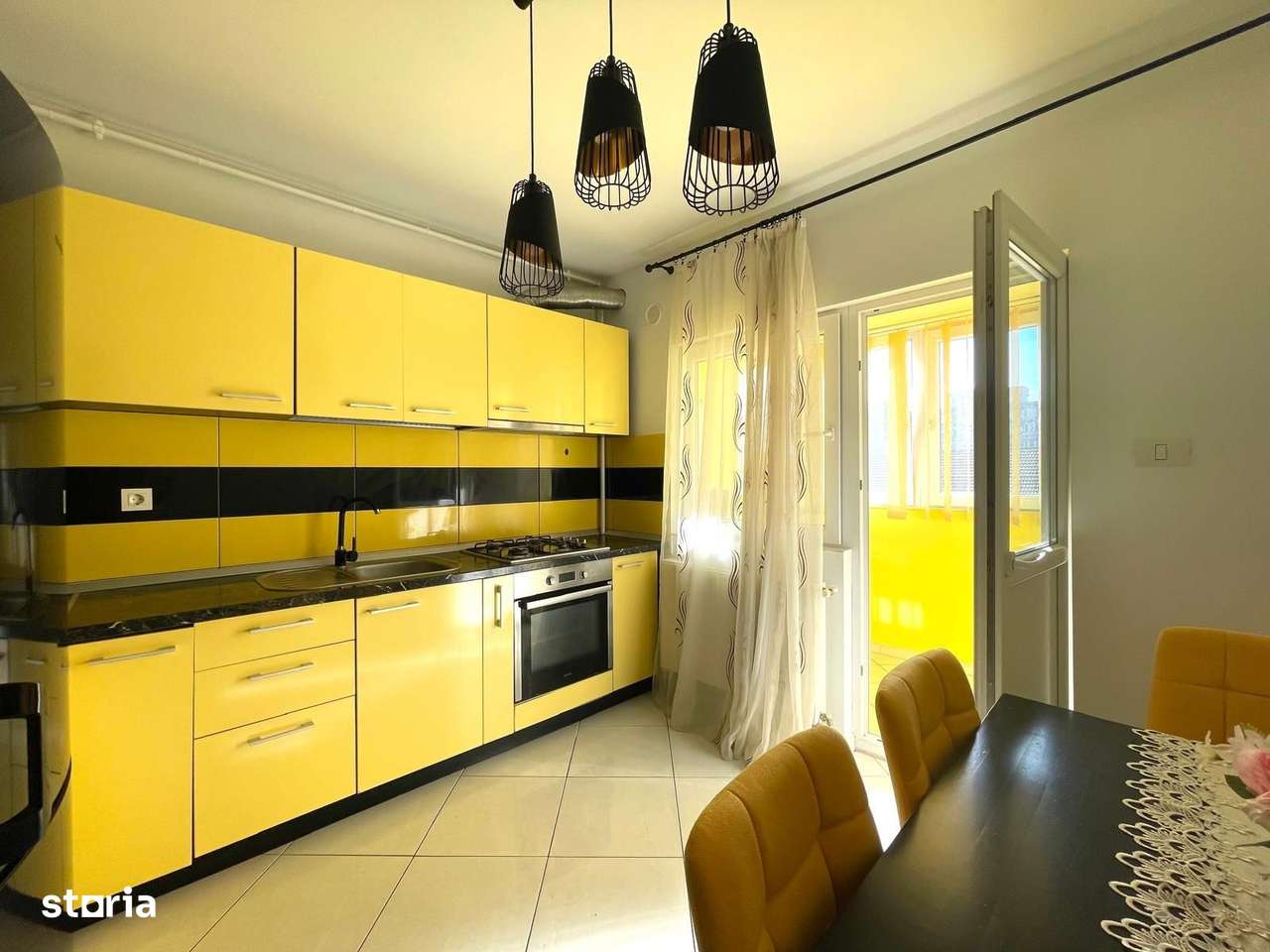 Apartament 3 camere zona Soarelui - 97.000 - Imagine principală: 5/13