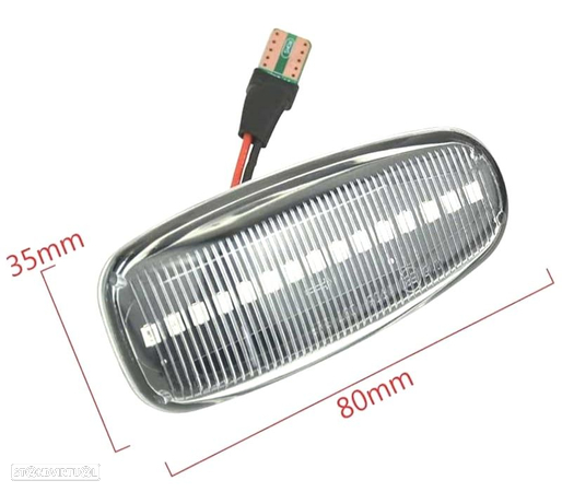 PISCAS LATERAIS LED DINÁMICO R170 R171 W163 W202 W210 W208 W638 FUNDO PRETO - 4