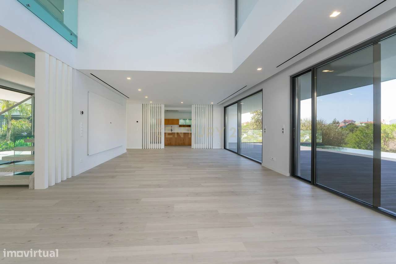 Moradia premium em Cascais onde o luxo e a natureza se encontram-7