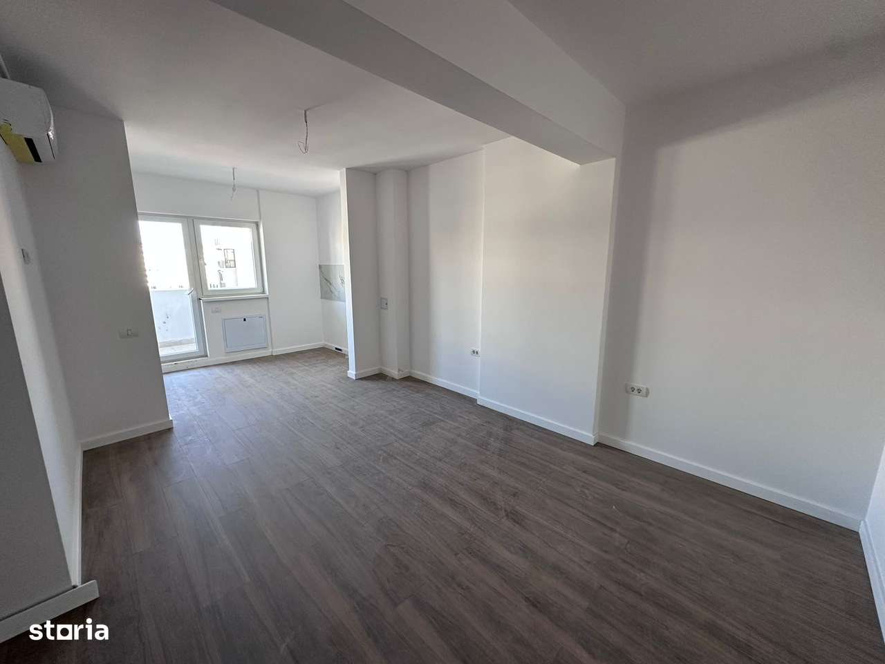 Apartament cu 2 camere, Mutare Rapida, Metrou Berceni