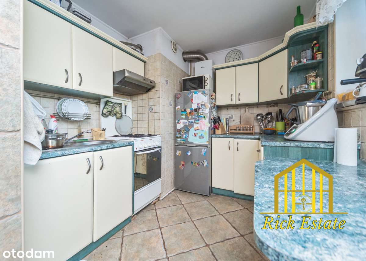 3 pokoje do remontu z prywatnym parkingiem-6