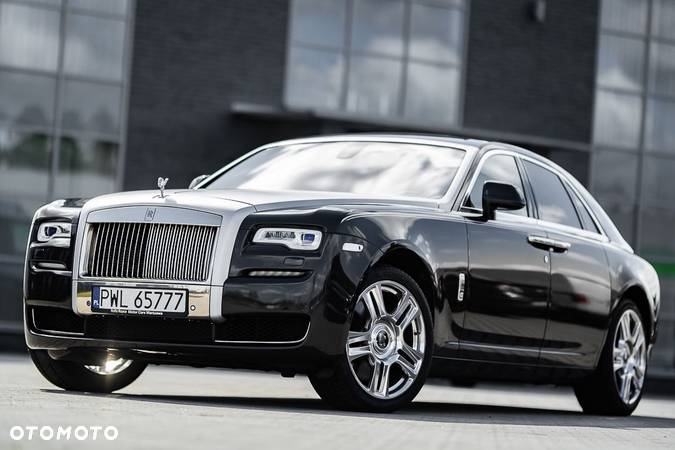 Rolls-Royce Ghost Black Badge - 1