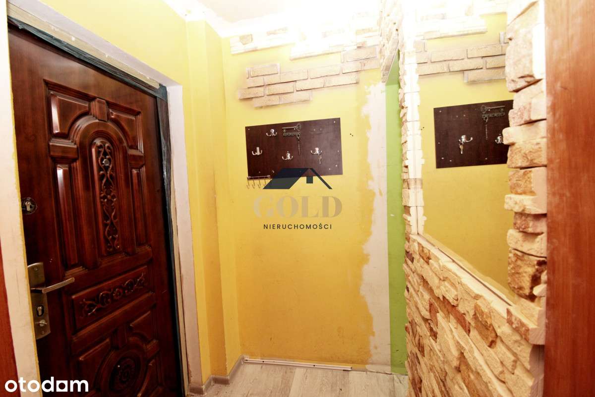 Mieszkanie z potencjałem.-11