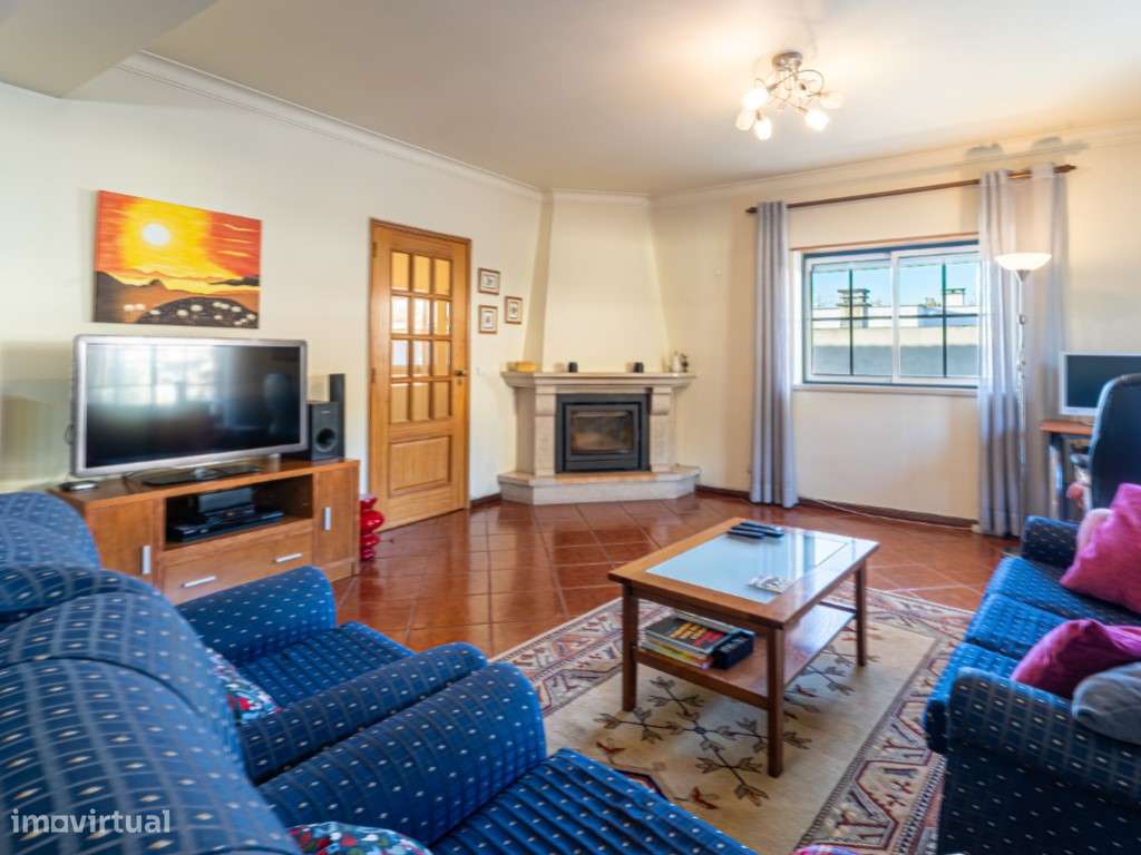 Moradia Geminada T3 Concelho de Alcobaça-9