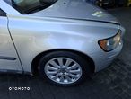 Volvo S40 V50 błotnik przód przedni prawy 426-26 - 1