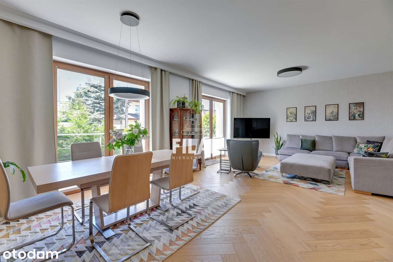 Dom wysokiej klasy z ogrodem w cichej okolicy-6