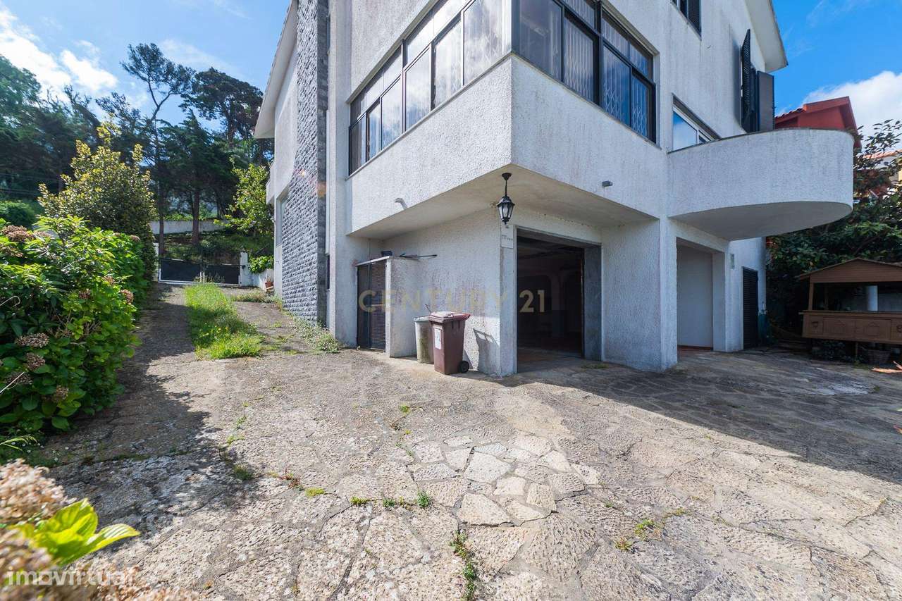 Sintra moradia T5,  lote com 360m2, garagem 65m2-43