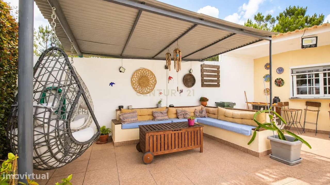 Moradia T3 em lote de 936m2 em Vila Alegre, Fernão Ferro-58