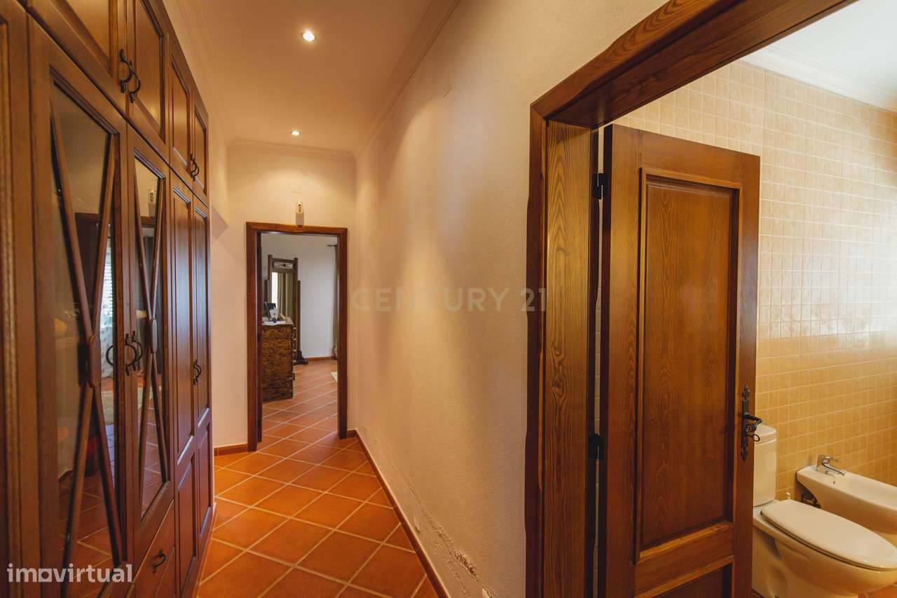 Moradia Térrea T4+1-38