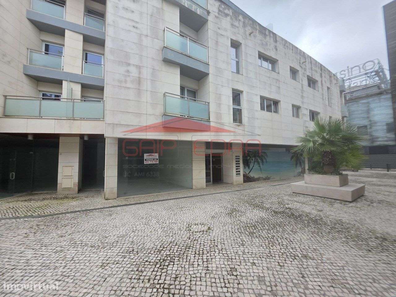 Lojas (2 lado a lado) ideal apartamentos Casino da Figueira da Foz - Grande imagem: 5/21