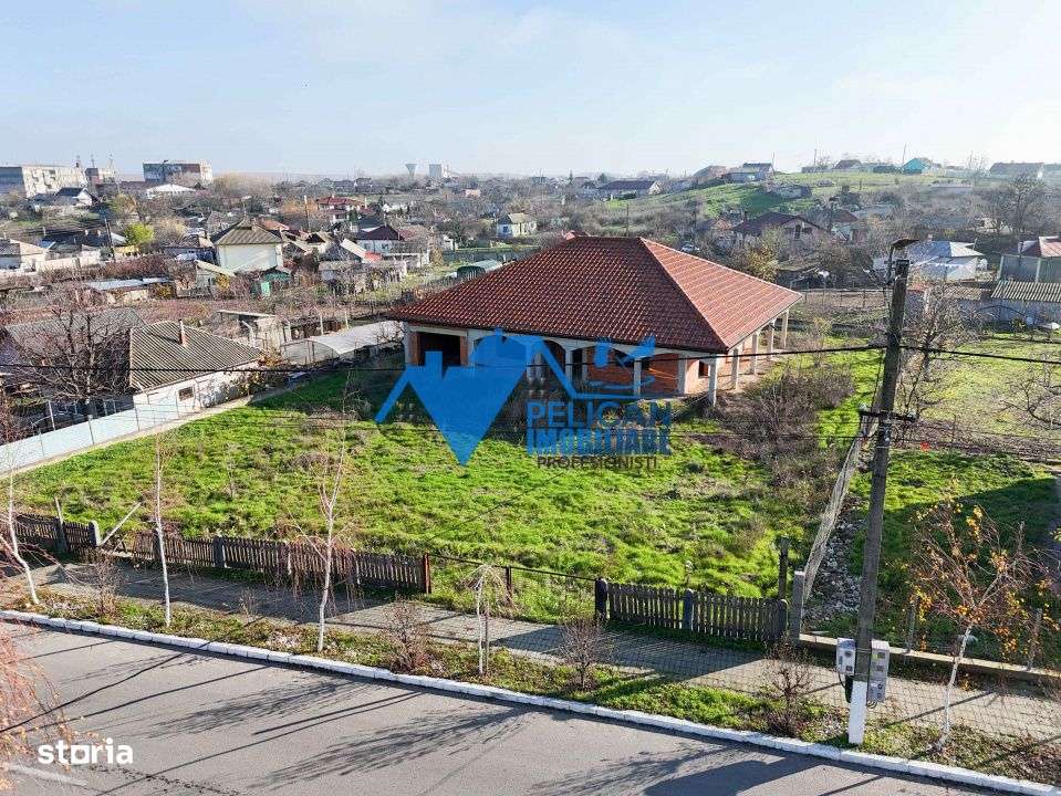 Vila LA ROSU in MAHMUDIA - DELTA DUNARII, teren 1376MP-6