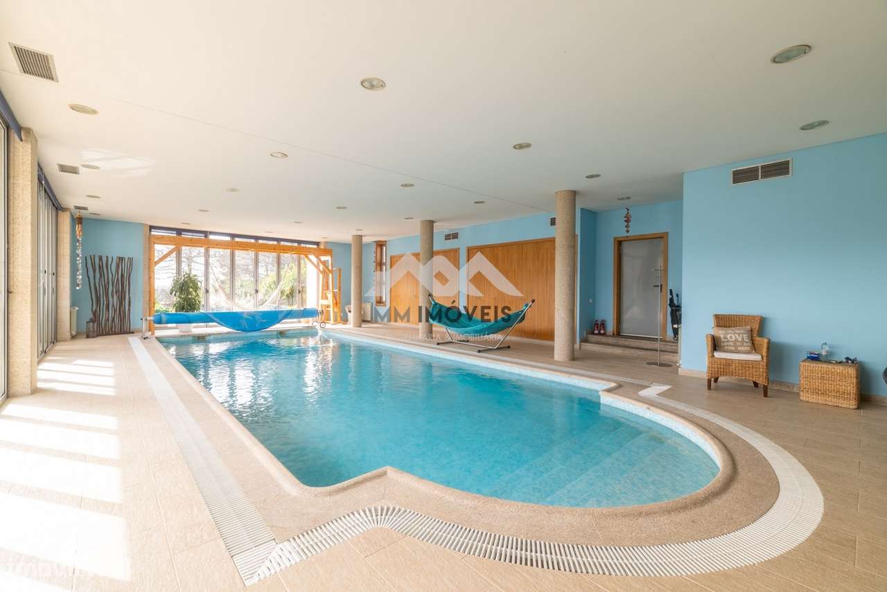 Moradia T6 | Braga | Isolada | Piscina | 1 000m2 | Terraço | Jardim |-1