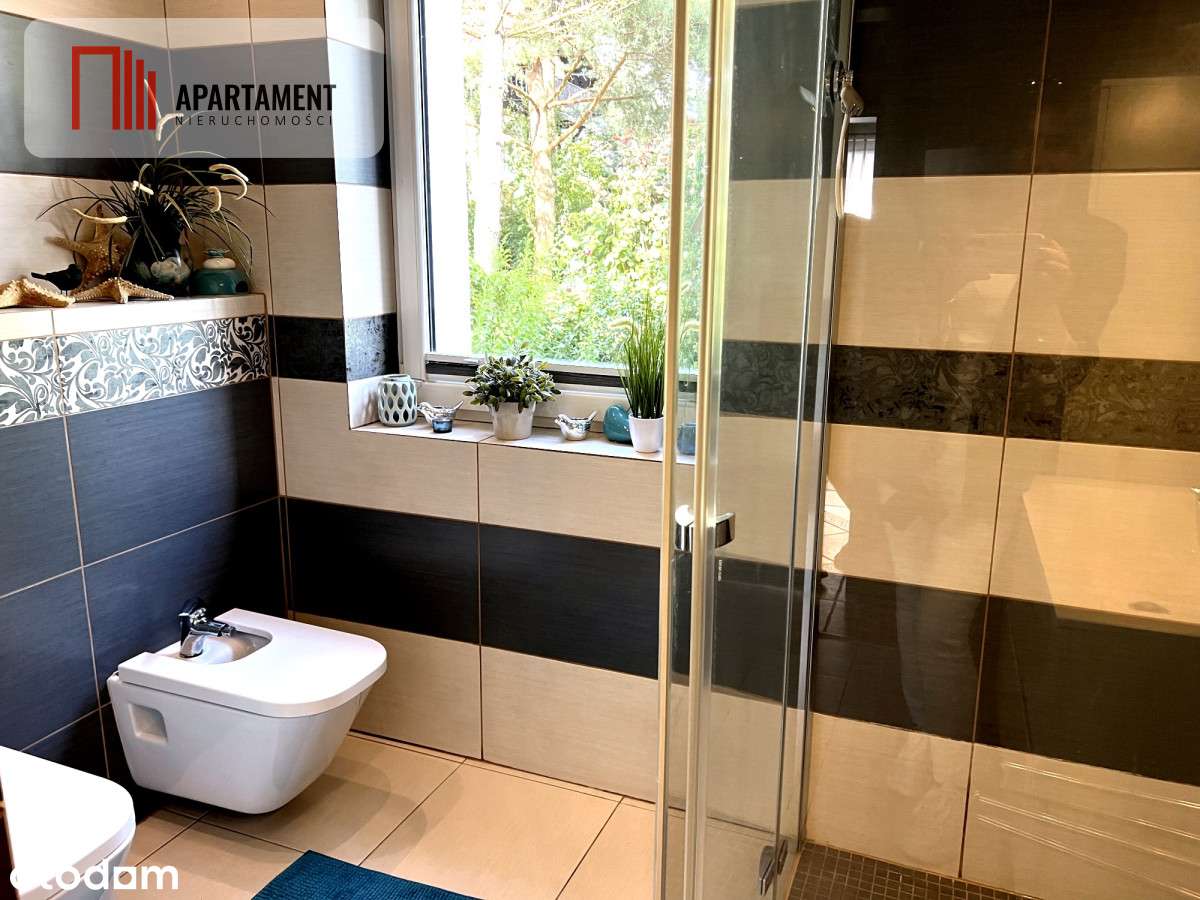 Tylko U Nas! Przestronny dom do zamieszkania.-13