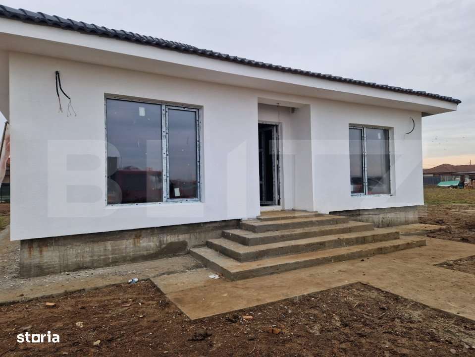 Casa noua de vanzare in Santandrei – Spatiu generos - Imagine principală: 2/13