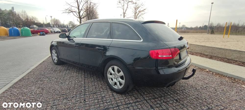 Audi A4 Avant 1.8 TFSI Attraction - 8