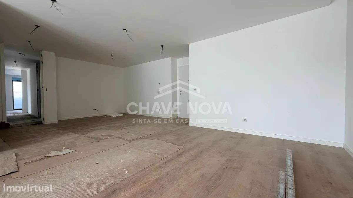 T3 Novo c/ 2 Lugares de Garagem na Maia-26