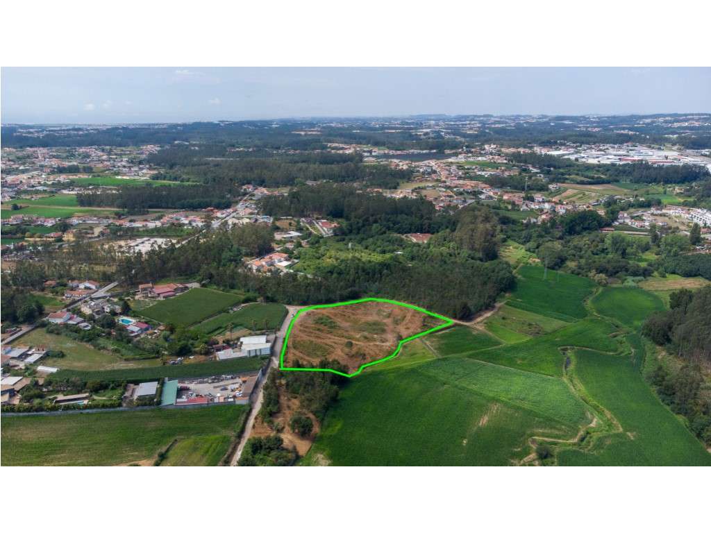 12.480 m² COM VISÃO DE FUTURO EM SANTA MARIA DA FEIRA-3