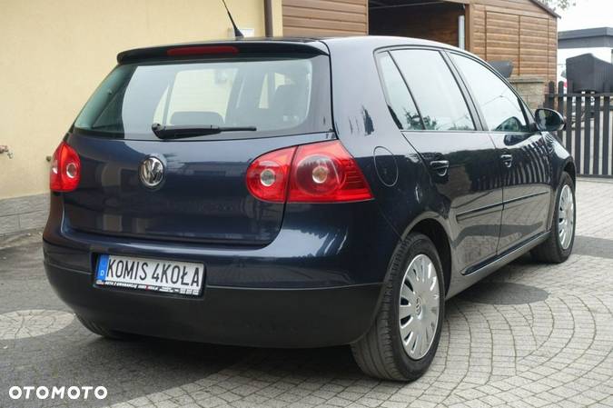 Volkswagen Golf - 3