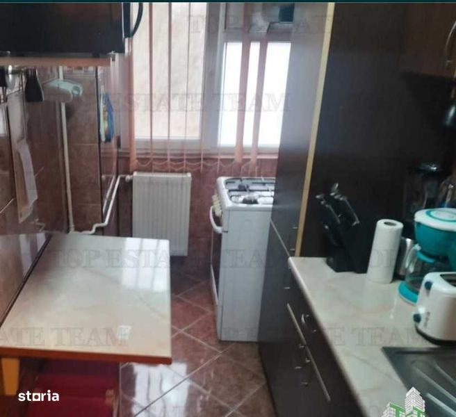 Apartament 3 camere strada Argeselu Brancoveanu