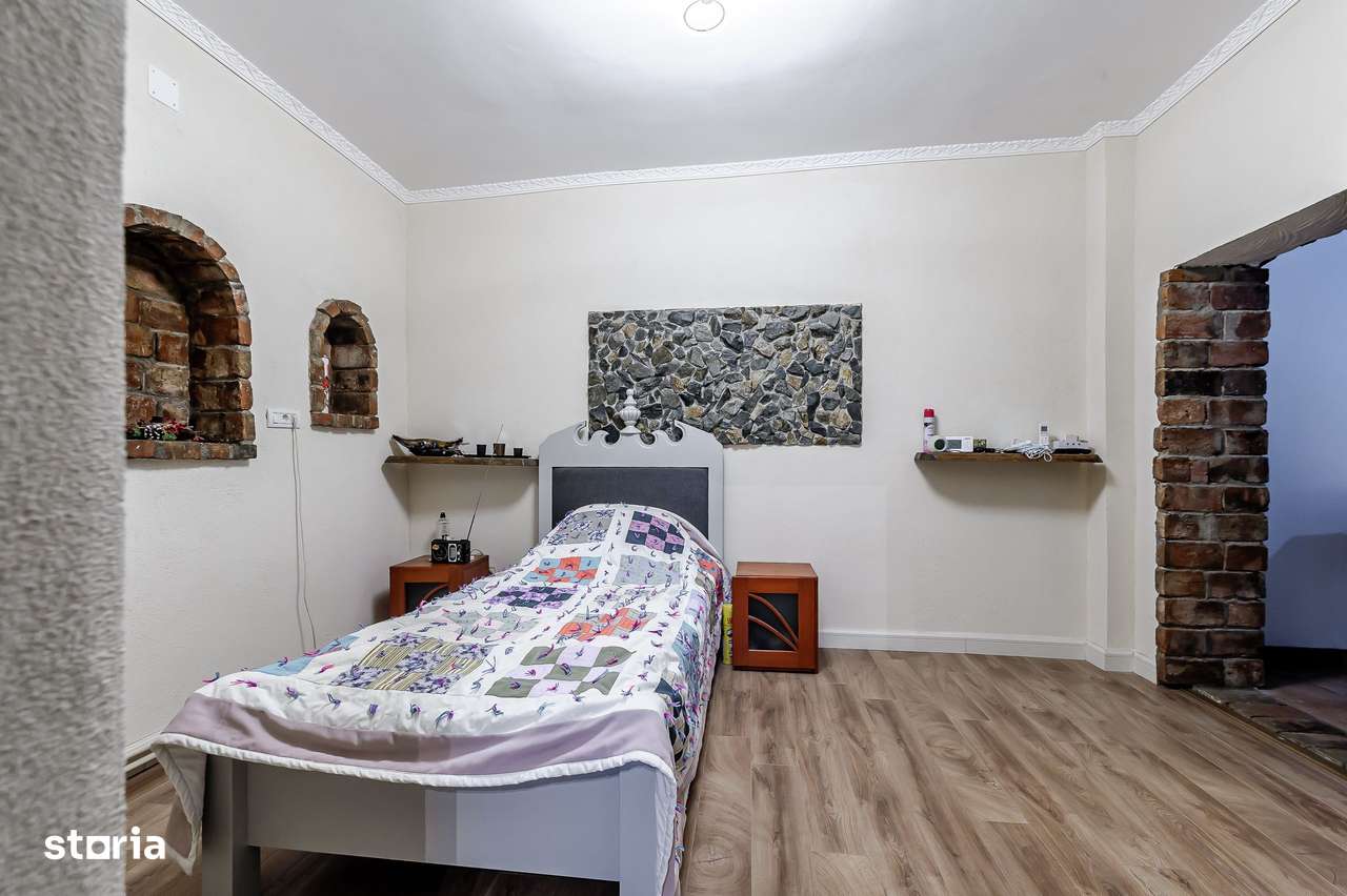 Casa din caramida 4 camere - Teren 1603mp - Livada, Arad - COMISION 0% - Imagine principală: 3/10