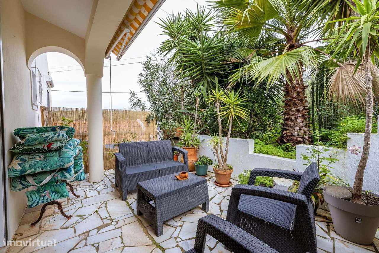 MORADIA DE 3 + 2 QUARTOS COM ATELIER EM COLÉGIO, LAGOS - Grande imagem: 5/43