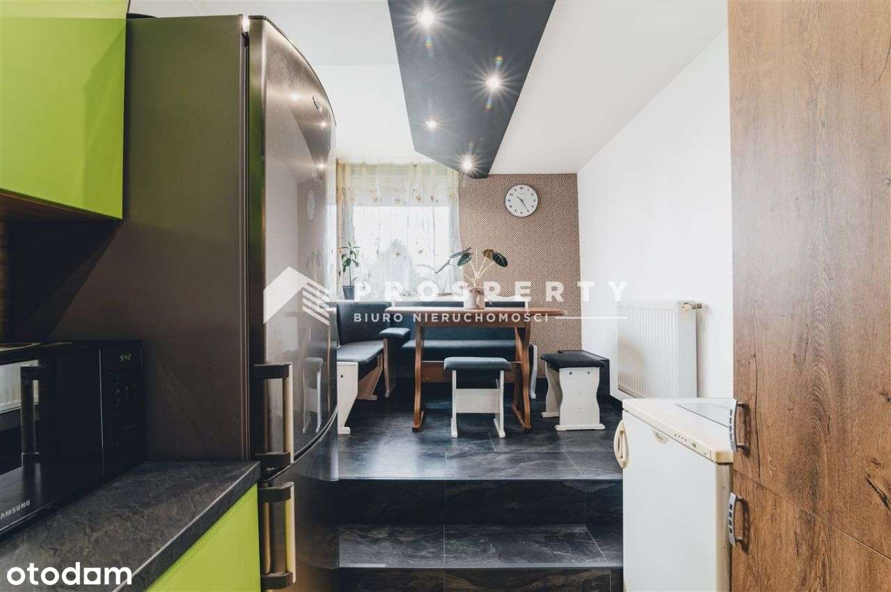 Funkcjonalny, piękny dom z ogrodem 328m2-7